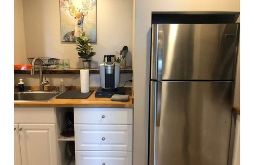 North Adams Apartamento | The Bear’s Den @ America's Switzerland
