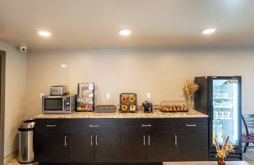 Asheville Hotel | The Beaucatcher – A Boutique Motel