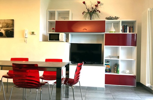 Colico Apartamento | The Beautiful Home Barbarossa es un nuevo departamento, diseño italiano decorado