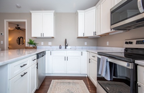 Oxford Casa | The Bee, Cozy 1BR Studio by Velvet Ditch Villas