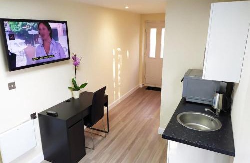 Headington Apartamento | The Beech Flat - Self contained one bedroom flat with parking