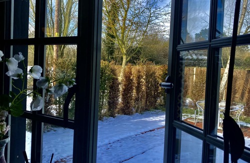 Gissing Cabaña | The BeeKeepers - Homely Luxurious Self Catering