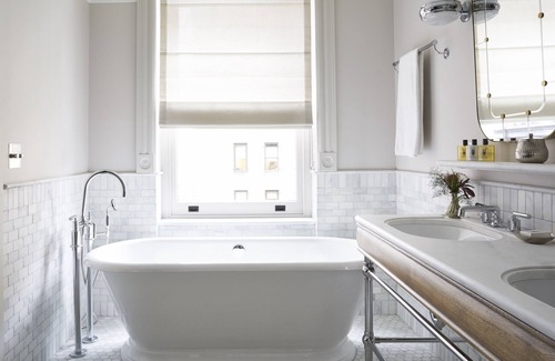 Financial District Hotel | The Beekman, A Thompson Hotel, by Hyatt