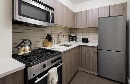 Turtle Bay Apartamento | The Beekman Tower, Trademark Collection by Wyndham