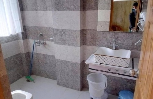 Bullawala Hotel | The Bel Mount