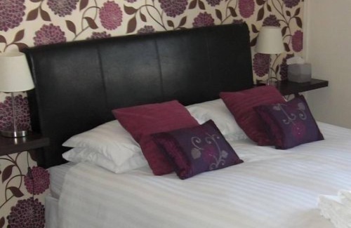 Eckington Cama Y Desayuno | The Bell - Restaurant with rooms