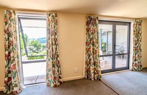 Akaroa Casa | El nido de Bellbird - Takamatua Holiday Home