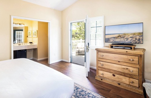 South Rehoboth Hotel | The Bellmoor Inn & Spa