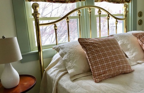 Camden Cama Y Desayuno | The Belmont Inn