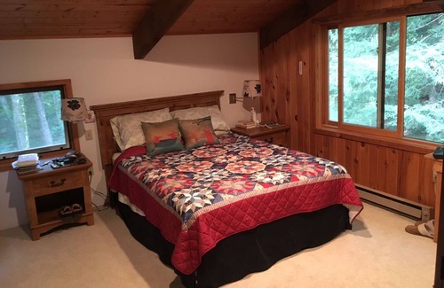 Sandisfield Casa | The Berkshires, Lakefront home, 3 bedrooms, beach, pool, tennis and more...