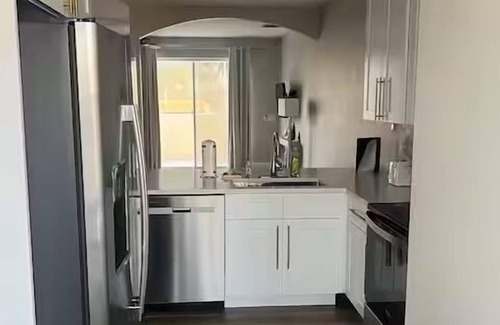 Cumbrian Lakes Casa | The Best New TownHome in Kissimmee. Minutes away from the Parks!