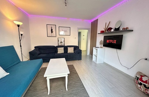 Rivazzurra Apartamento | The Best Place in Rimini-Sea 200m-Restaurants-Peace-Markets In Walkingmoveonfoot