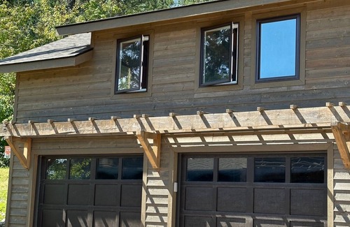 Lakeside Cabina | The best view, beach, dock, home and value on Flathead Lake