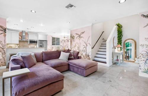 Lake Ridge Casa | The Betty A Glam Getaway in Fort Lauderdale