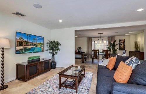 Araby Casa | The Bev Palm Springs Permit# 3591
