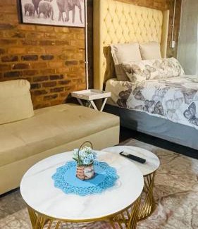 Downtown Johannesburg Apartamento | The Beverly by maboneng