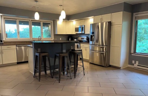 State College Casa | The Big Brown House