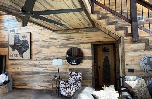 Broken Bow Casa | The Big Tex Luxury Cabin is EPIC