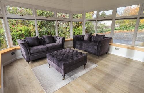 Windermere Casa | The Birches