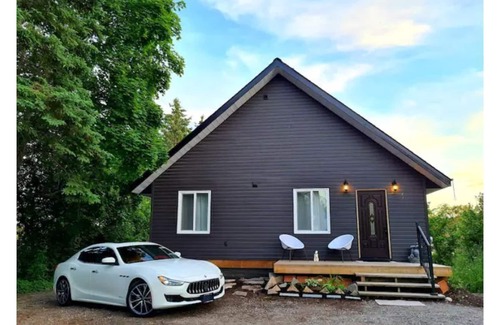 Bracebridge Casa | The Bird House