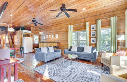 Folly Beach Cabaña | The Bird House Lush Bungalow, Steps From Ocean!