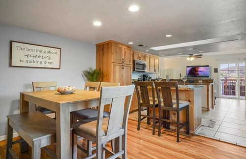 Lakeside Casa | The Birdhouse SD, a Lakeside Retreat!