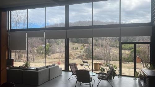Pinto Apartamento | The Black House