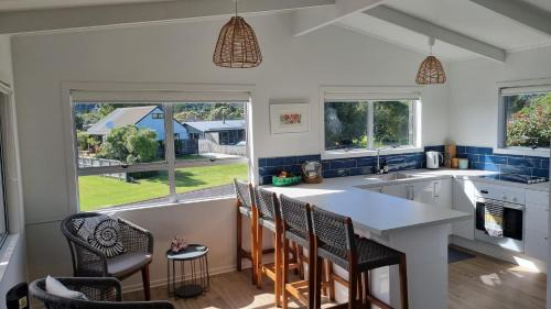 Cooks Beach Casa | The Black Shack - Cooks Beach Holiday Home