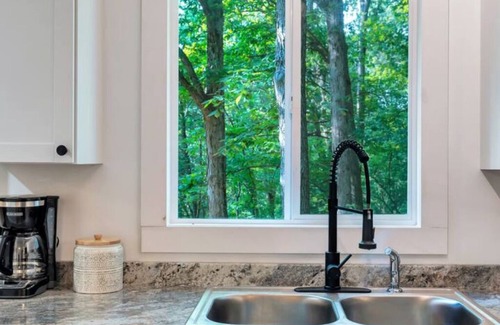 New Market Cabina | The BlackPearl Secluded Hot tub 1.5 hs from DC