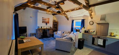 Andreas Casa | The Blacksmiths Cottage
