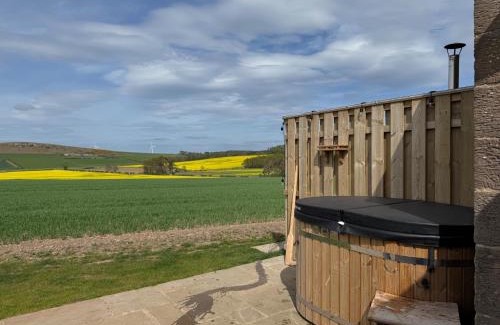 Wooler Casa | The Blacksmiths Shop hot tub cottage