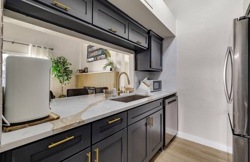 The Colony Casa | The Blackstone Haven