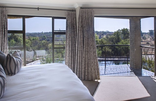 Roodeplaat Hotel | The Blades