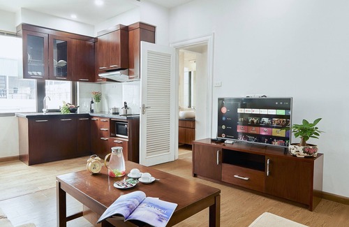 Dich Vong Hotel | The Bloom Classic - Hotel and Bistro