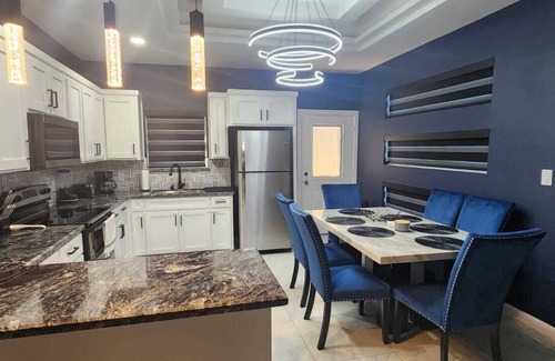 Alamo Apartamento | The blue apartment near expressway