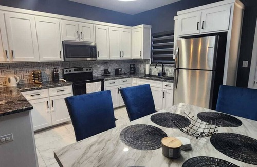 Alamo Apartamento | The blue apartment near expressway