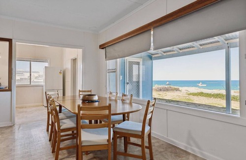 Ledge Point Casa | The Blue Beach House, 3 * accommodation 5 * view
