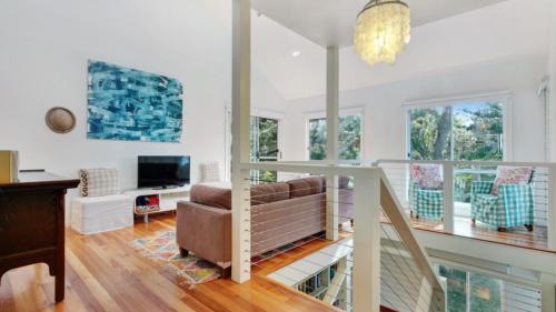 Hawks Nest Casa | The Blue Beach House