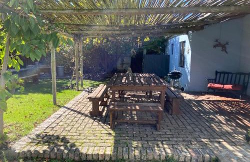 Stanford Casa | The Blue House
