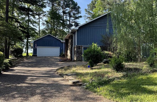Fairfield Bay Casa | The Blue Lagoon on the 18th hole! Walk to pool, food, and golf!