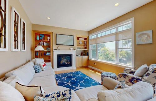 Biddeford Pool Casa | The Blue Lobster