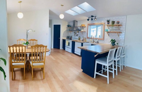 Blairmore Cabaña | The Blue Roof Cottage