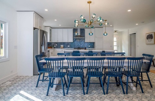 Fox Lake Apartamento | The “Blue Sapphire” 3BR/3BA Luxury Lakefront Home on Mineola Bay | Stunning Views on Chain O Lakes