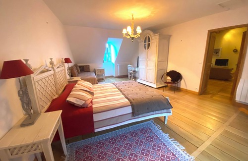 Accous Cama Y Desayuno | The Blue Sheep : 2 beautiful Bed and Breakfast of charm in the Aspe Valley