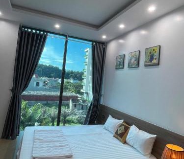 Hoang Hoa Hotel | The Blue Villa