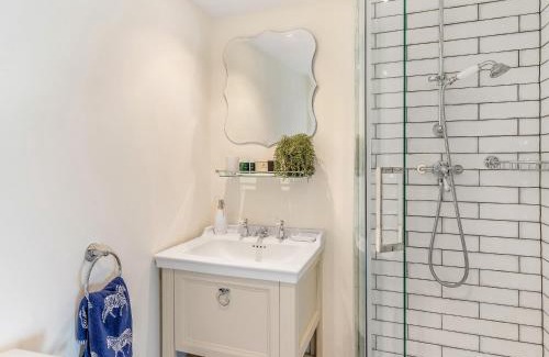 Glangrwyney Casa | The Bluebell Country Inn