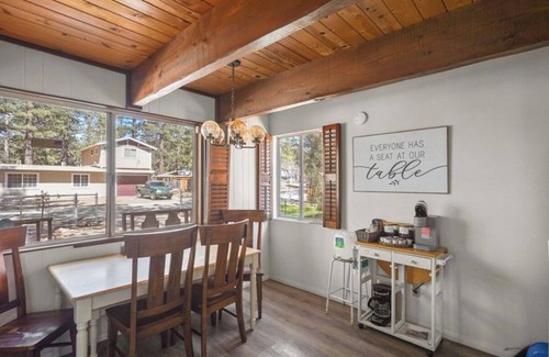 Peter Pan Cabina | The BlueBird Retreat + Jacuzzi +BBQ