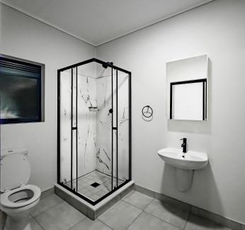 Tshwane Casa | THE BLYDE CRYSTAL LAGOON F&S LUxurious Apartment 3bed
