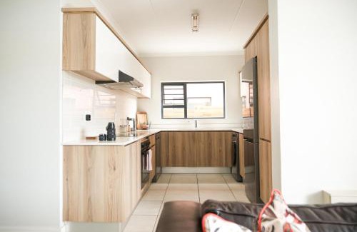 Tshwane Casa | The Blyde lagoon facing Pretoria