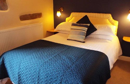 Hawes Hotel | The Board Inn